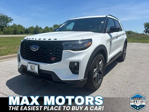 New 2026 Ford Explorer ST w/ Sun And Sound Package AWD/4WD image 11