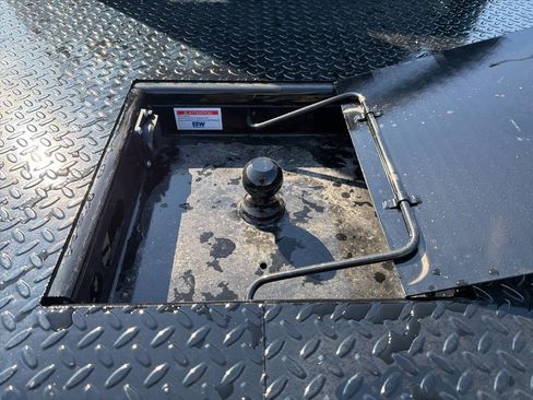 New 2026 RAM 3500 Tradesman image 16