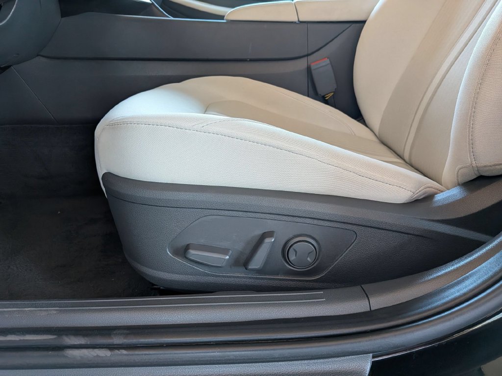 Used 2025 Hyundai Sonata SEL FWD image 11