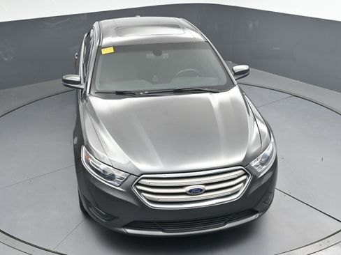 Used 2015 Ford Taurus SEL w/ Equipment Group 201A image 30