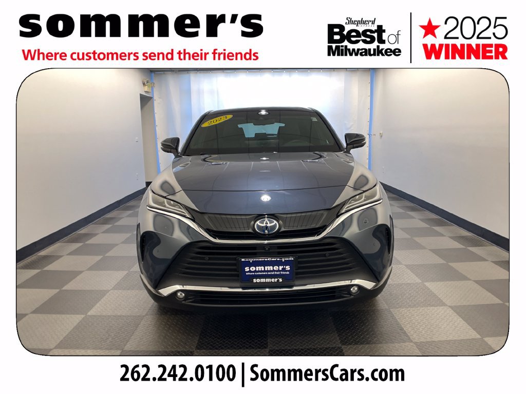 Used 2023 Toyota Venza Limited AWD/4WD image 2