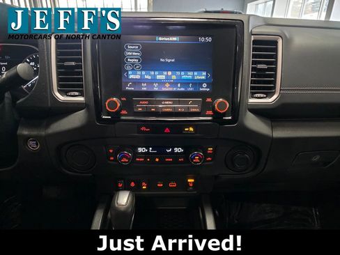 Used 2024 Nissan Frontier SL w/ Technology Package image 10