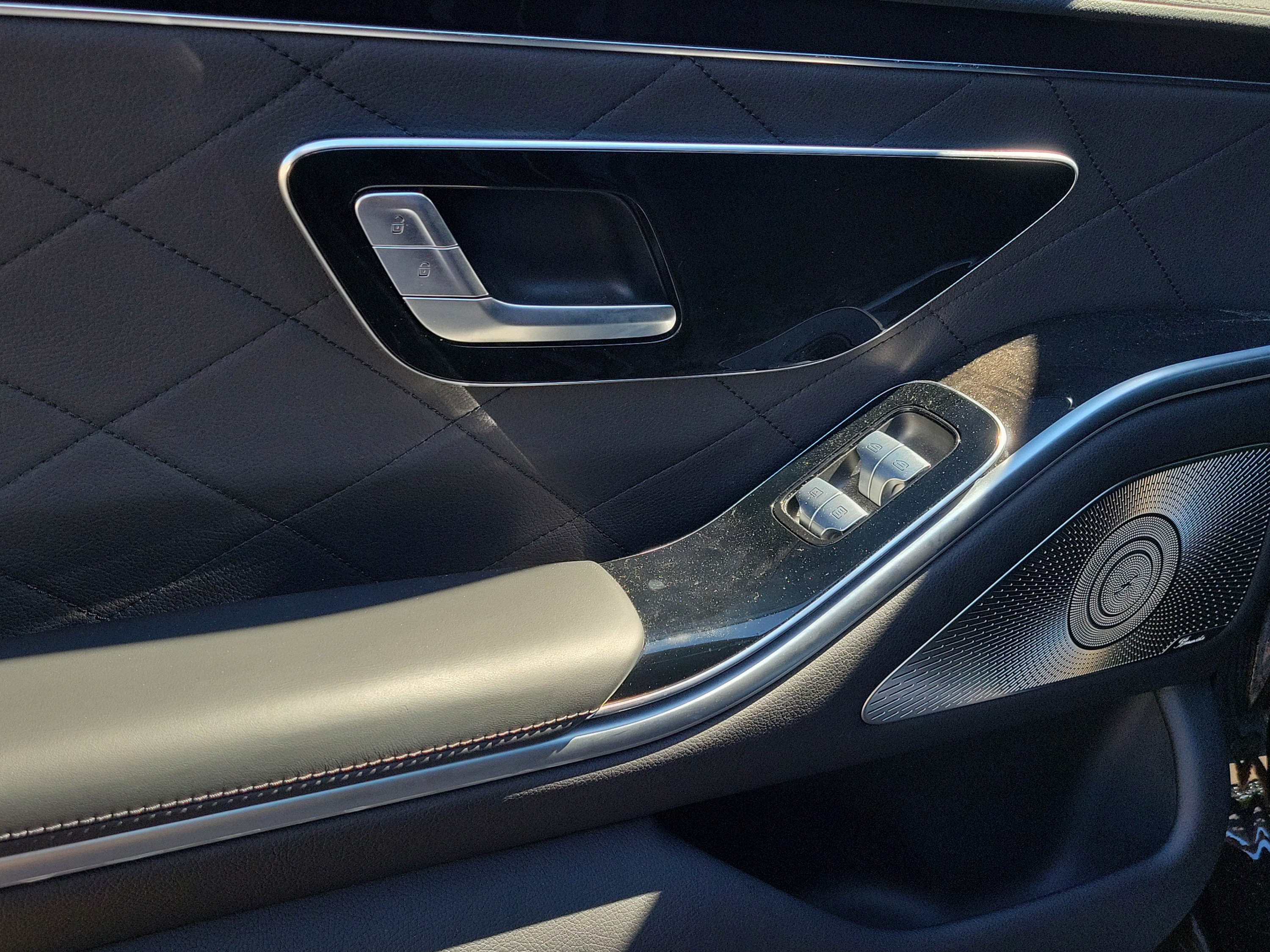 Certified 2022 Mercedes-Benz S 580 4MATIC Sedan image 8