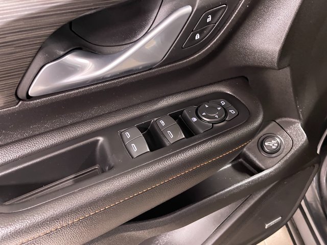 Used 2018 GMC Terrain SLT w/ GMC Pro Grade Package AWD/4WD image 20
