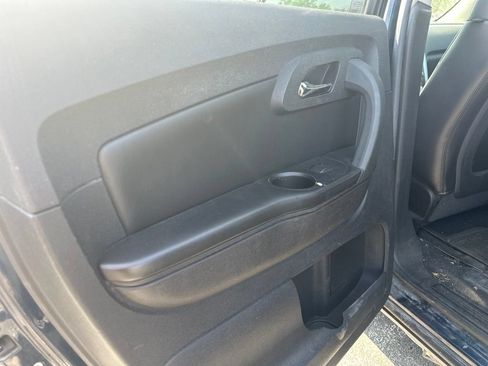 Used 2009 Chevrolet Traverse LT AWD/4WD image 17