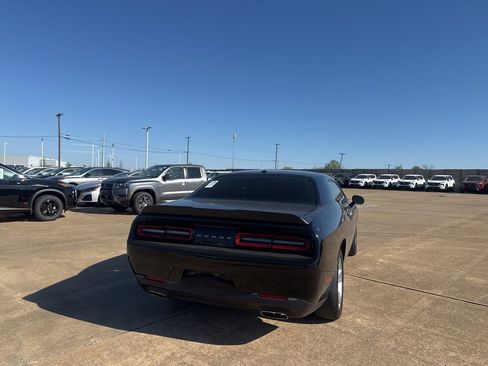 Used 2023 Dodge Challenger SXT image 20