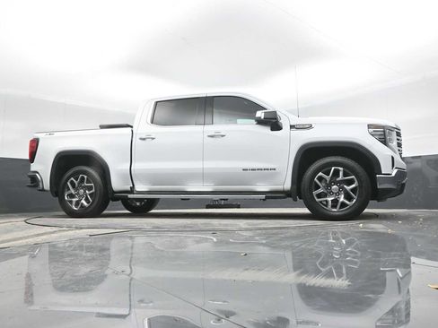 Used 2023 GMC Sierra 1500 SLT w/ SLT Premium Package image 43