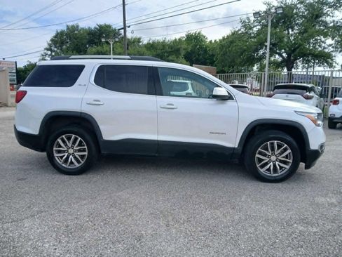Used 2019 GMC Acadia SLE FWD image 8