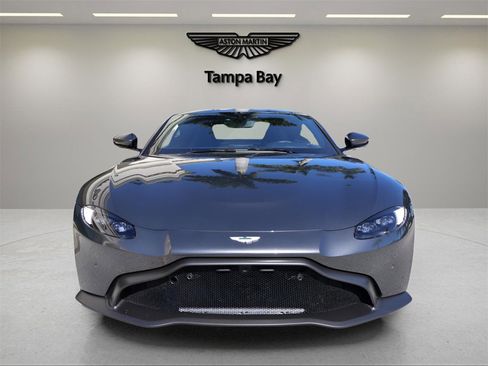 Used 2021 Aston Martin V8 Vantage Coupe image 7