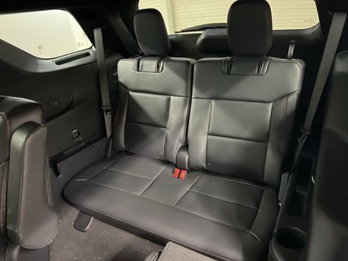 New 2026 Ford Explorer ST-Line image 30