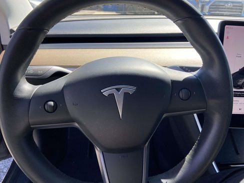 Used 2020 Tesla Model 3 Long Range image 31