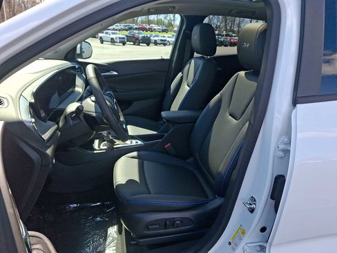 New 2026 Buick Encore GX Sport Touring w/ Advanced Technology Package image 11