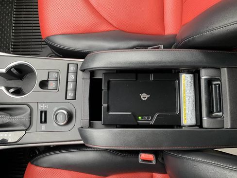 Used 2022 Toyota Highlander XSE AWD/4WD image 27