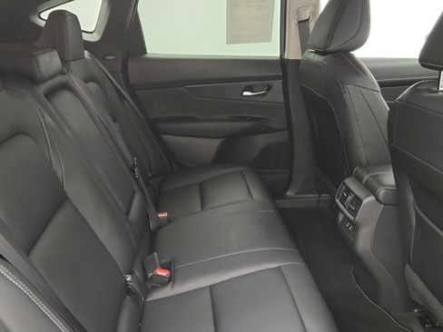 Used 2025 Nissan Murano SV AWD/4WD image 23