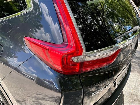 Used 2017 Honda CR-V Touring image 29