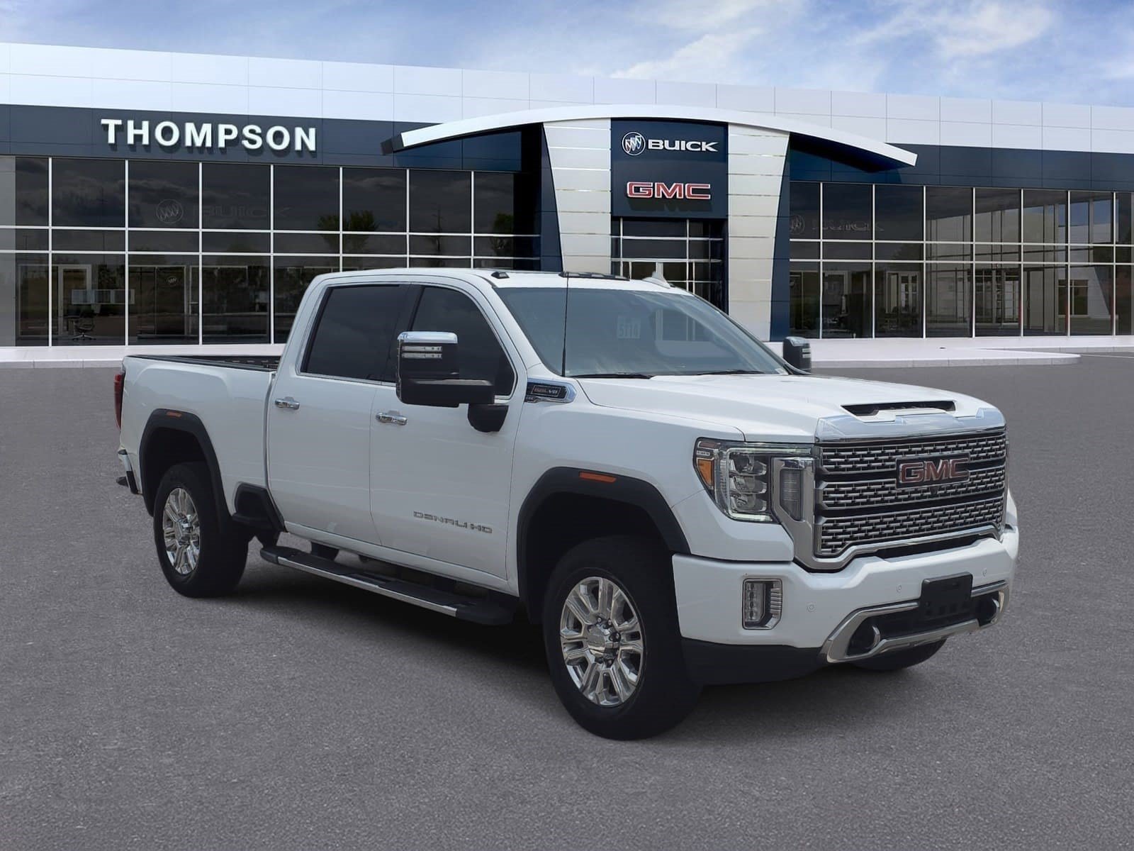 Used 2021 GMC Sierra 2500 Denali w/ Denali Ultimate Package AWD/4WD image 1