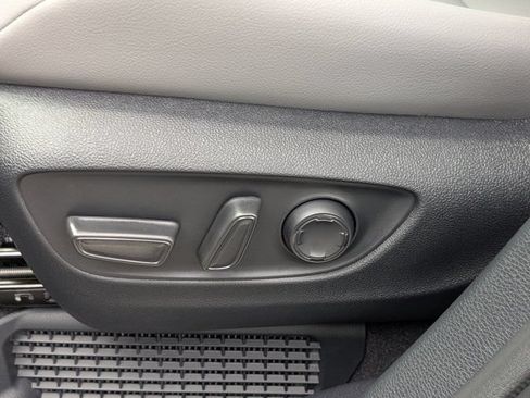 New 2026 Toyota Sienna XLE FWD image 20