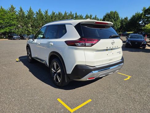 Used 2022 Nissan Rogue Platinum w/ Head-Up Display Package AWD/4WD image 5