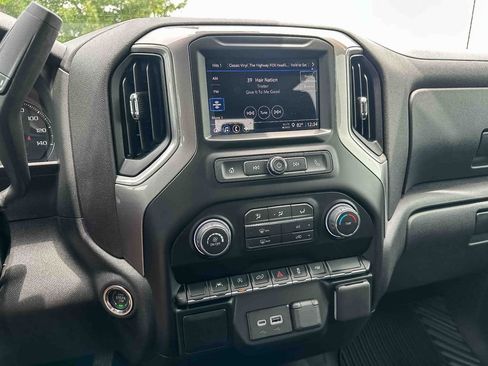 Used 2026 Chevrolet Silverado 1500 Custom RWD image 29