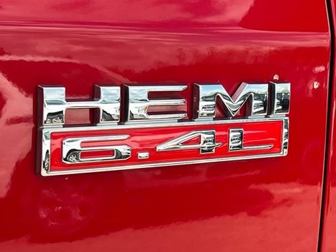 Used 2020 RAM 2500 Big Horn w/ Level 1 Equipment Group AWD/4WD image 2