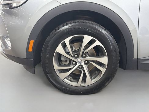 Used 2023 Buick Envision Essence AWD/4WD image 32