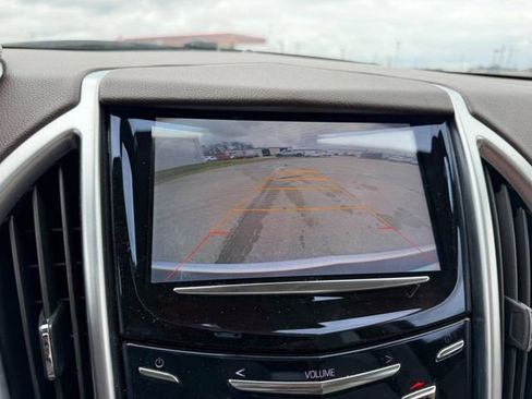 Used 2015 Cadillac SRX Luxury w/ Driver Awareness Package image 22