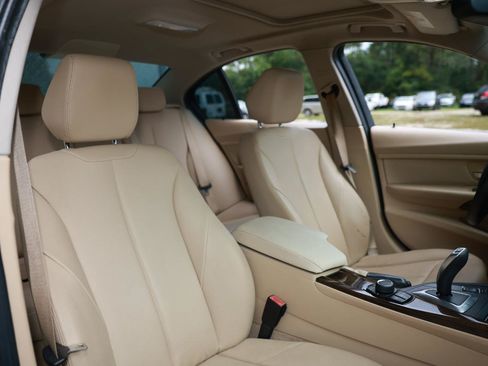 Used 2015 BMW 328i Sedan RWD image 16
