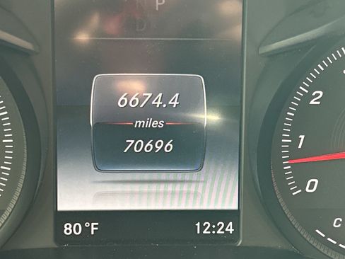 Used 2018 Mercedes-Benz C 300 Coupe image 23
