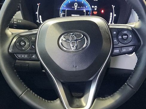 Used 2026 Toyota Corolla SE image 18