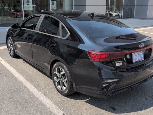 Used 2019 Kia Forte LXS image 8