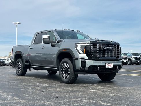 New 2026 GMC Sierra 2500 Denali Ultimate image 2