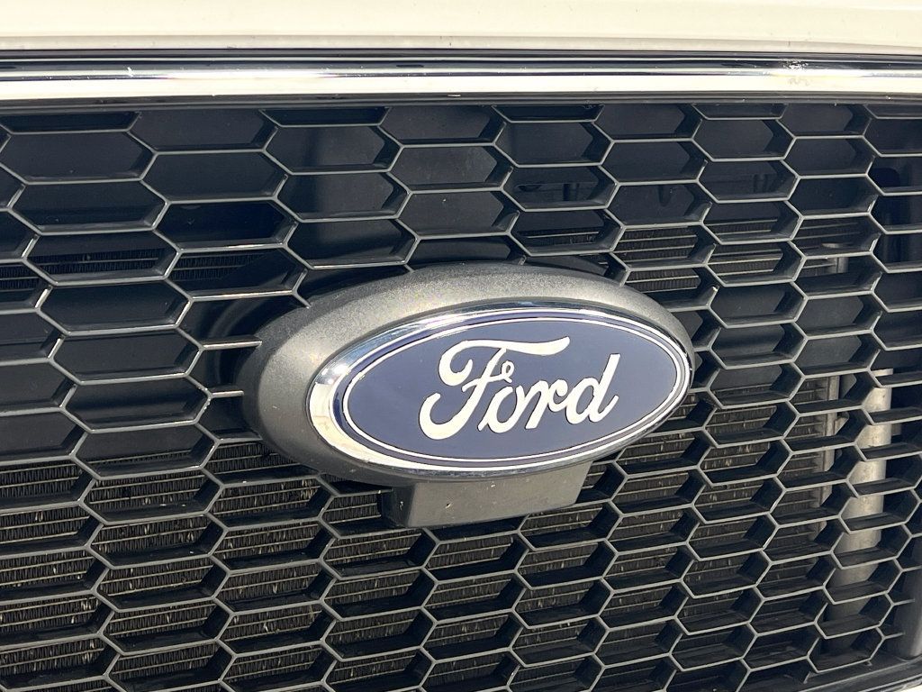 Used 2024 Ford Transit 350 XLT RWD image 39