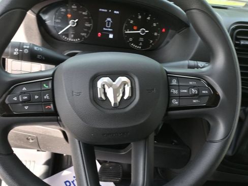 Used 2025 RAM ProMaster 2500 w/ Safety Group FWD image 27