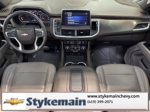 Used 2021 Chevrolet Tahoe LT w/ LT Signature Package image 5