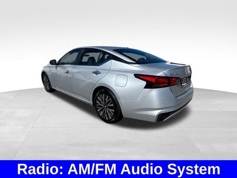 Used 2024 Nissan Altima 2.5 SV image 6