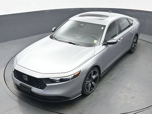 Used 2024 Honda Accord Sport image 33