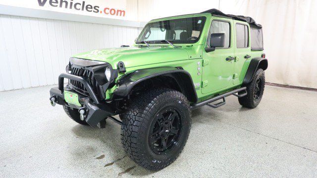 Used 2018 Jeep Wrangler Unlimited Sport AWD/4WD image 2