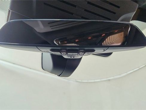 Used 2025 BMW X7 xDrive40i w/ M Sport Package image 57