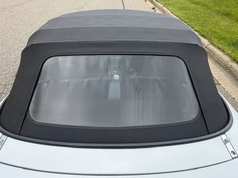 Used 1990 MAZDA MX-5 Miata RWD image 36
