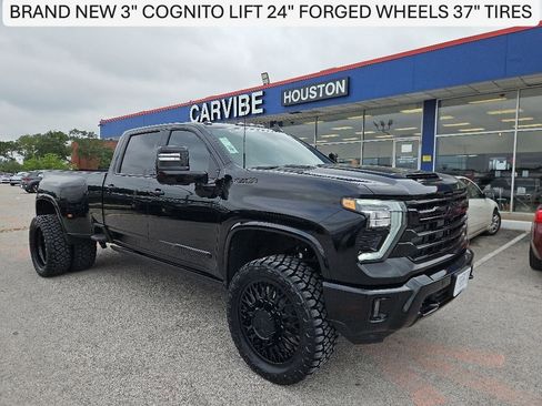 Used 2026 Chevrolet Silverado 3500 High Country w/ High Country Premium Package AWD/4WD image 1