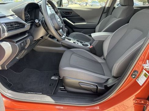 Certified 2025 Subaru Crosstrek 2.0i Premium w/ Crosstrek Mirror Package image 17