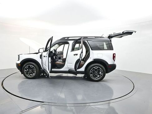 New 2026 Ford Bronco Sport Outer Banks AWD/4WD image 38