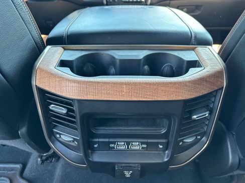 Used 2022 RAM 1500 Limited AWD/4WD image 17