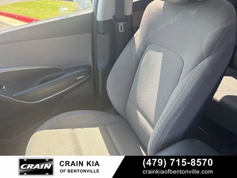 Used 2018 Hyundai Santa Fe SE w/ Cargo Package FWD image 14