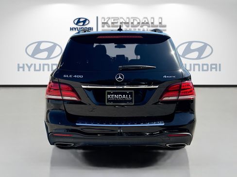 Used 2019 Mercedes-Benz GLE 400 4MATIC image 5