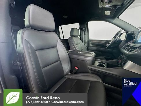 Used 2022 Chevrolet Suburban LT image 32