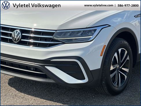 Certified 2023 Volkswagen Tiguan S image 6