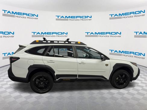 Used 2022 Subaru Outback Wilderness AWD/4WD image 6