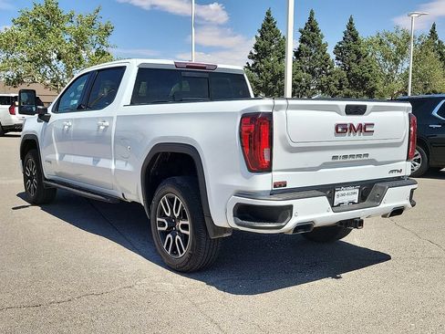 Used 2021 GMC Sierra 1500 AT4 w/ AT4 Preferred Package AWD/4WD image 8