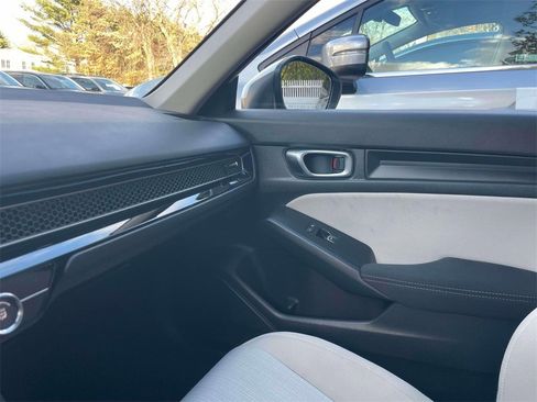 Certified 2023 Honda Civic LX image 30